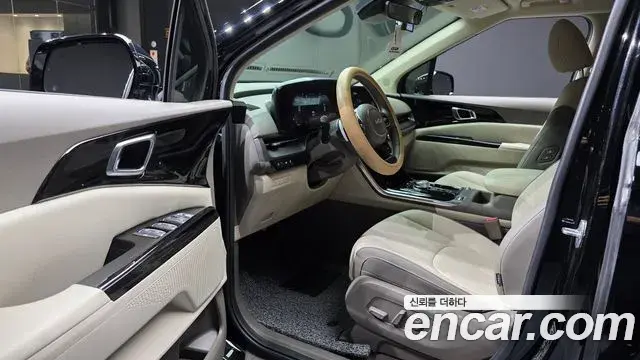 Kia Carnival 2022 — Photo 10/20