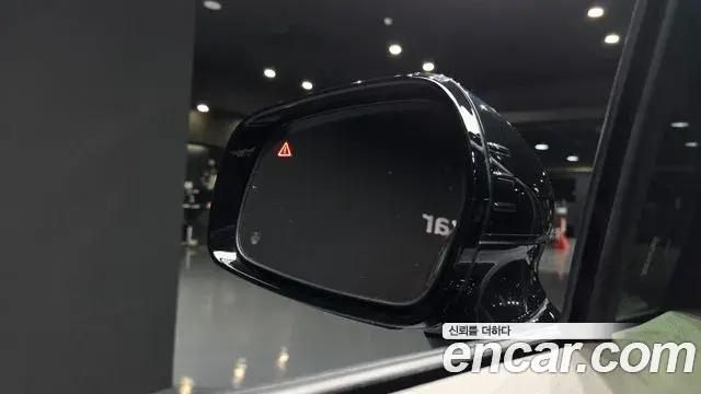 Kia Carnival 2022 — Photo 13/20