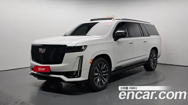 Cadillac Escalade 2023 — Photo 10/20
