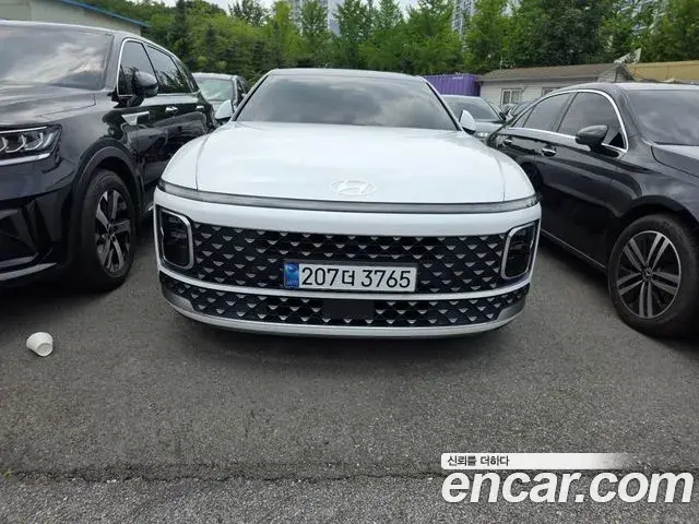 Hyundai Grandeur 2023 — Photo 1/20