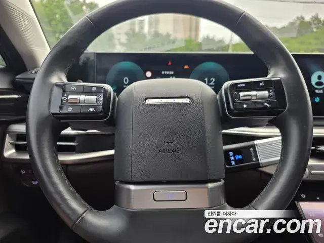 Hyundai Grandeur 2023 — Photo 6/20
