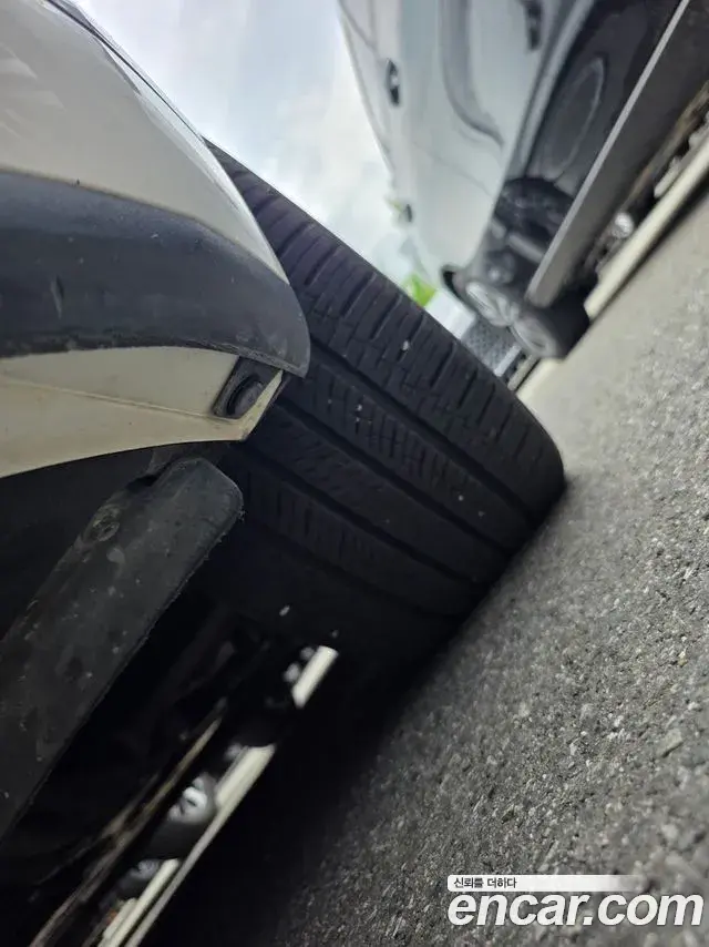 Hyundai Grandeur 2023 — Photo 19/20