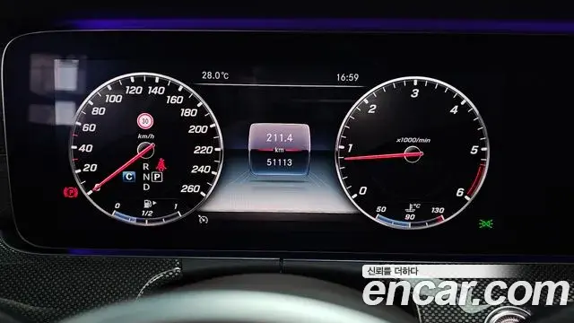 Mercedes-Benz CLS-Class 2019 — Photo 33/35