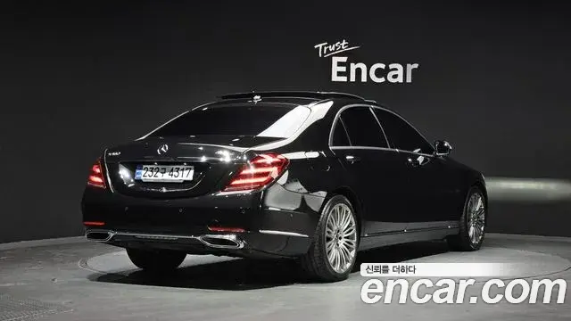 Mercedes-Benz S-Class 2018 — Şəkil 8/20