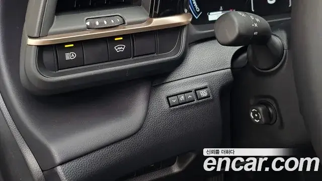 Toyota Crown Crossover 2026 — Photo 14/20