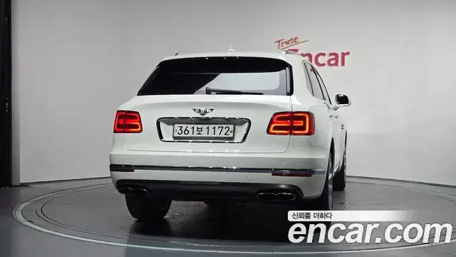 Bentley Bentayga, 2020