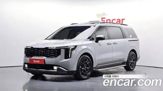 Kia Carnival 2024 — Photo 1/20