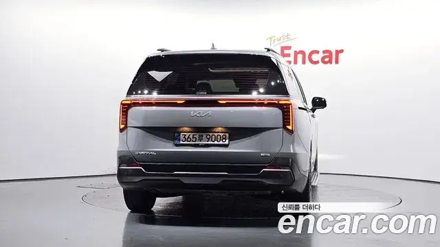 Kia Carnival 2024 — Photo 4/20