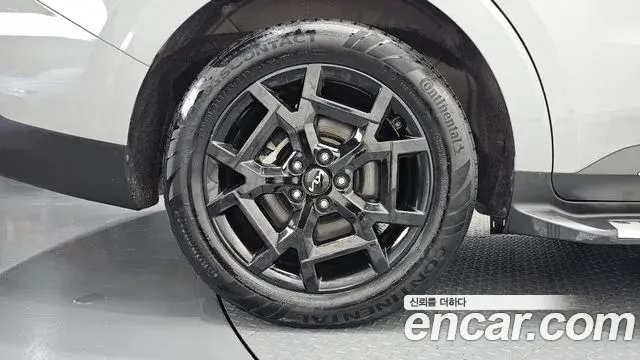 Kia Carnival 2024 — Photo 5/20