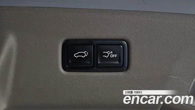 Kia Carnival 2024 — Photo 18/20