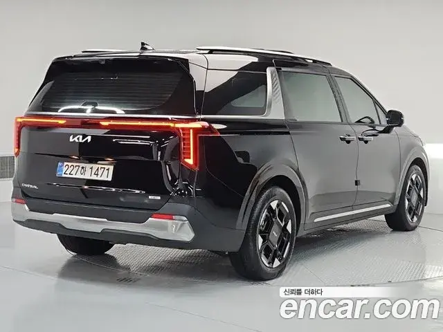 Kia Carnival 2025 — Photo 3/20
