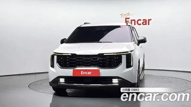 Kia Carnival 2025 — Şəkil 25/32