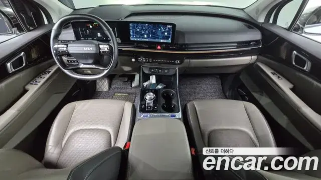 Kia Carnival 2025 — Şəkil 22/32