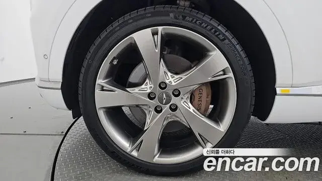 Genesis GV80 2022 — Photo 5/20