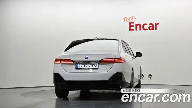BMW 5 Series 2026 — Şəkil 4/20