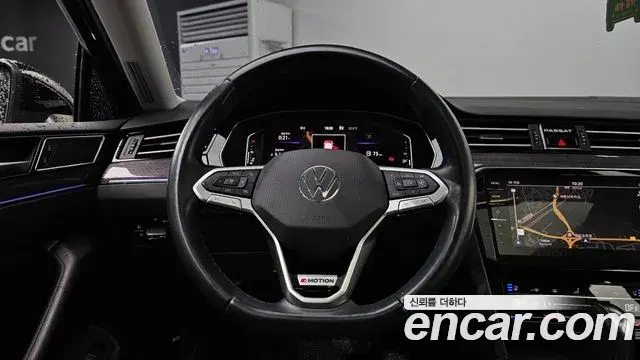 Volkswagen Passat GT 2021 — Фото 13/20