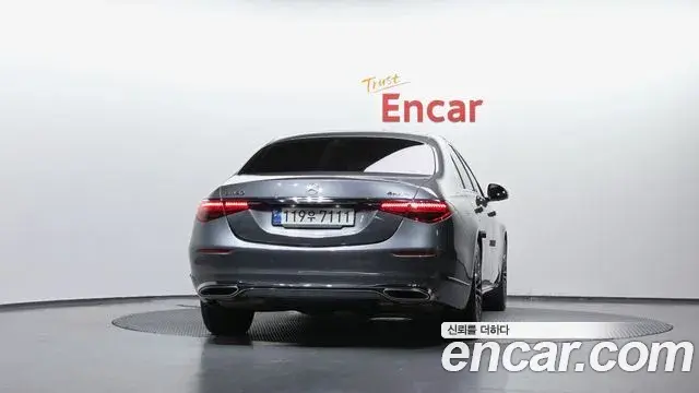Mercedes-Benz S-Class 2022 — Фото 4/20