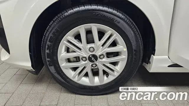 Kia Morning Urban 2023 — Şəkil 15/30