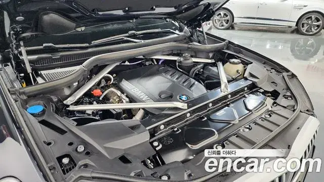 BMW X5 2025 — Photo 6/20