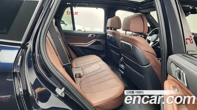 BMW X5 2025 — Photo 11/20