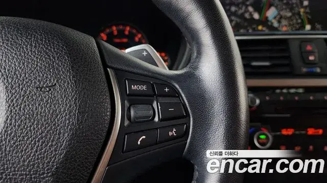 BMW 4 Series 2018 — ფოტო 8/37