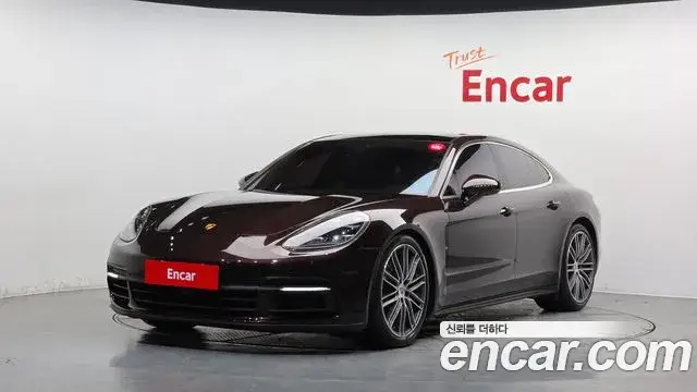 Porsche Panamera, 2018