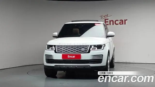 Land Rover Range Rover 2019 — Photo 3/20