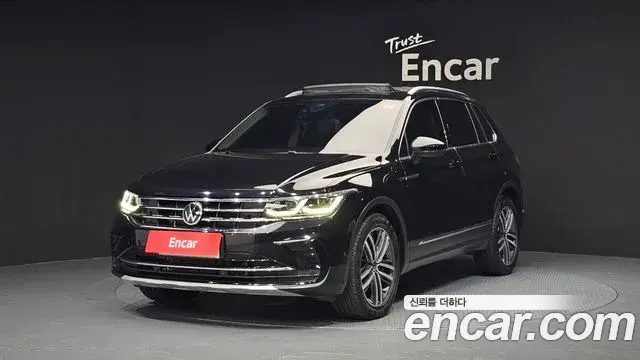 Volkswagen Tiguan 2021 — Şəkil 22/32