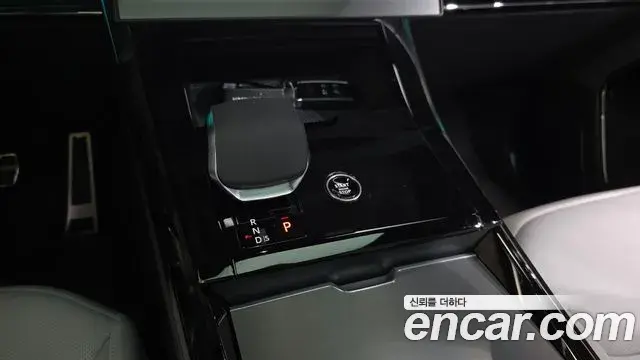 Land Rover Range Rover Sport 2025 — Photo 8/20