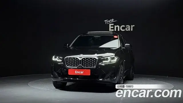 BMW X4, 2022