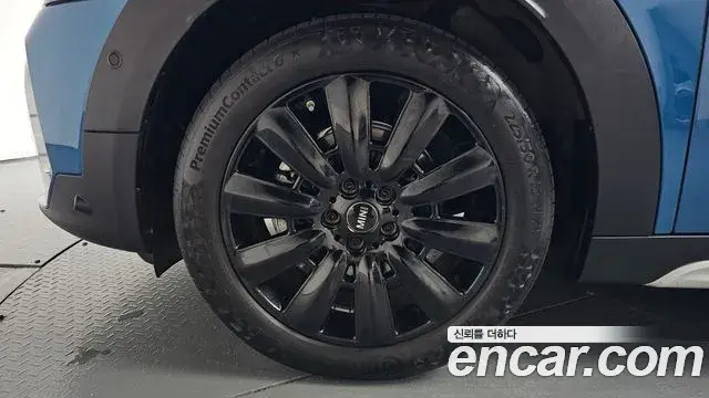 Mini Cooper Countryman 2024 — Photo 5/20