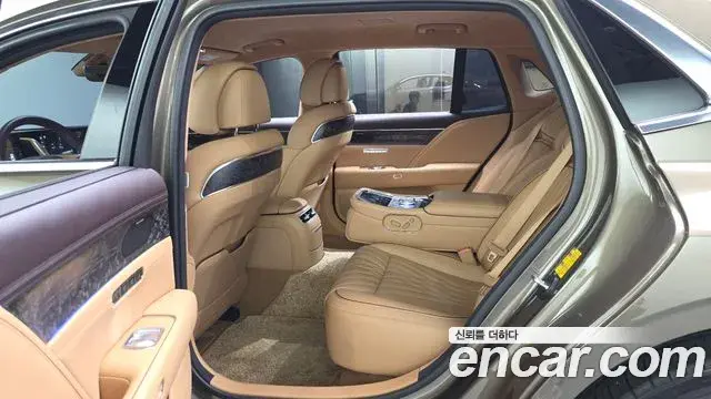 Genesis G90 2022 — Photo 22/33