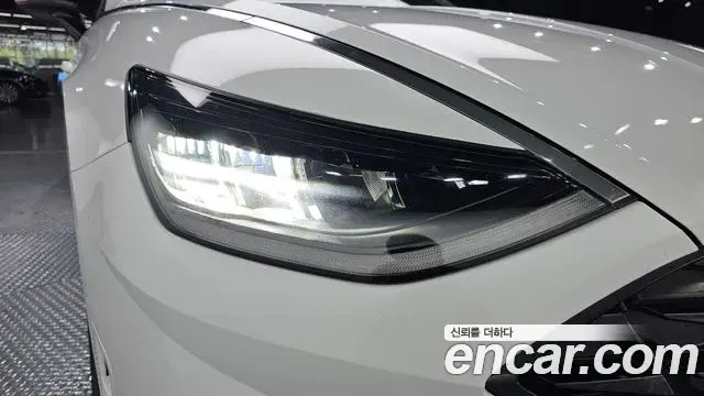 Hyundai Sonata Hybrid 2022 — ფოტო 25/30