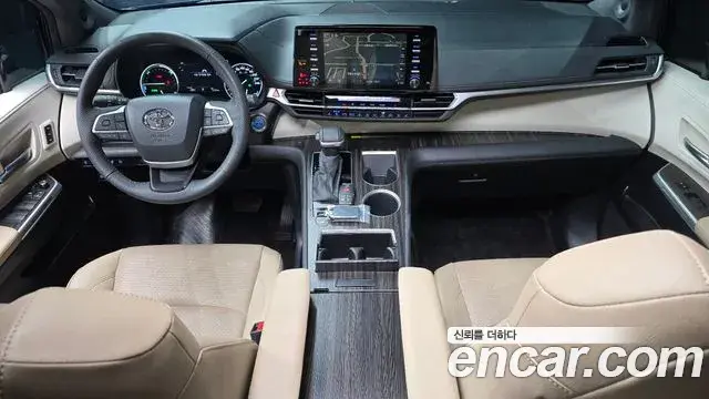 Toyota Sienna 2024 — Photo 6/20