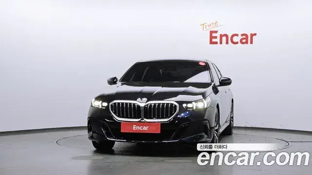 BMW 5 Series 2025 — Şəkil 3/20