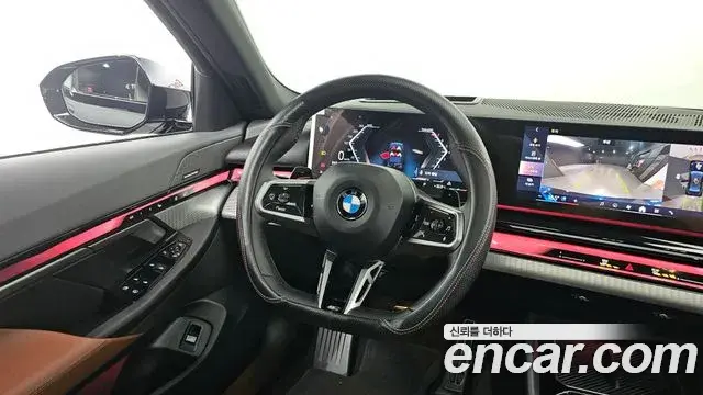 BMW 5 Series 2025 — Şəkil 13/20