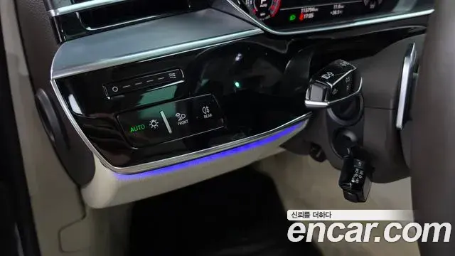 Audi A8 2018 — Şəkil 4/35