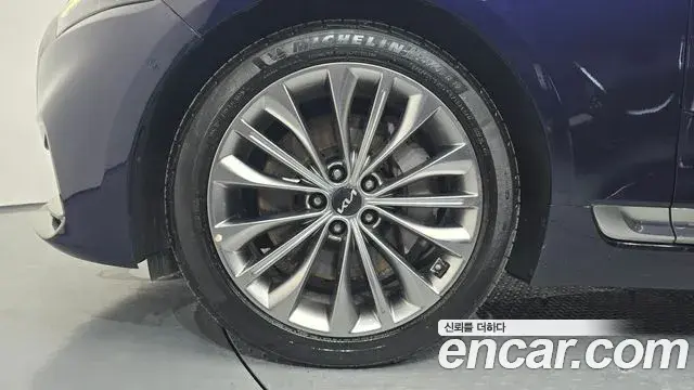 Kia The K9 2021 — Photo 5/20