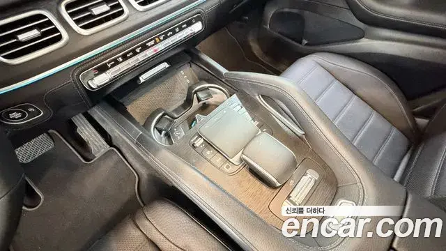 Mercedes-Benz GLE-Class 2025 — Şəkil 17/20