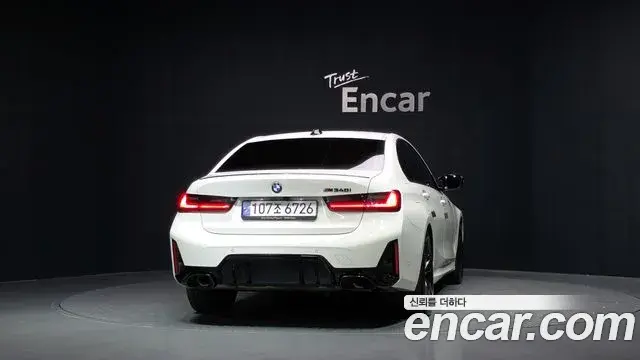 BMW 3 Series 2023 — Şəkil 14/32
