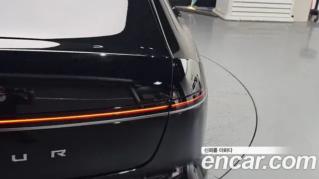 Hyundai Grandeur Hybrid 2023 — Şəkil 35/37
