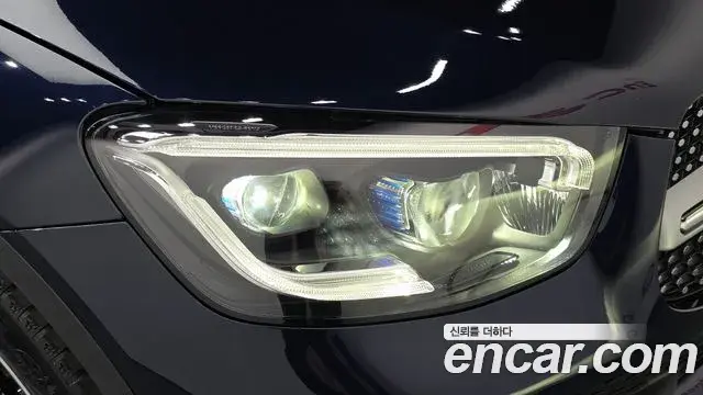 Mercedes-Benz GLC-Class 2021 — Şəkil 13/32