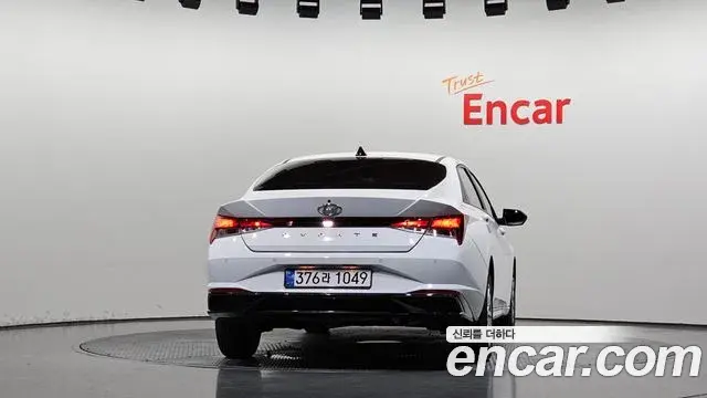 Hyundai The New Avante Hybrid 2021 — Şəkil 18/30