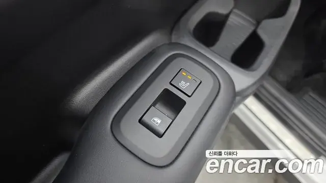 Hyundai Santa Fe 2024 — ფოტო 17/20