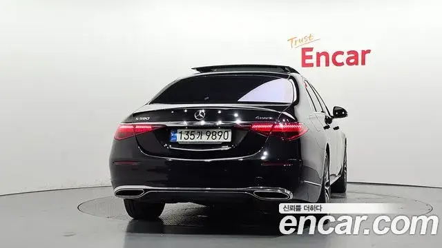 Mercedes-Benz S-Class 2022 — ფოტო 1/36