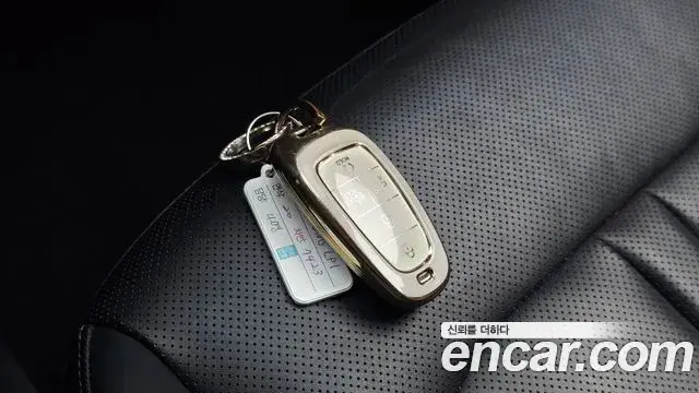 Hyundai Sonata 2019 — Фото 15/20