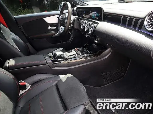 Mercedes-Benz CLA-Class 2020 — Photo 20/20