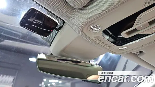 Audi A6 2020 — ფოტო 4/32