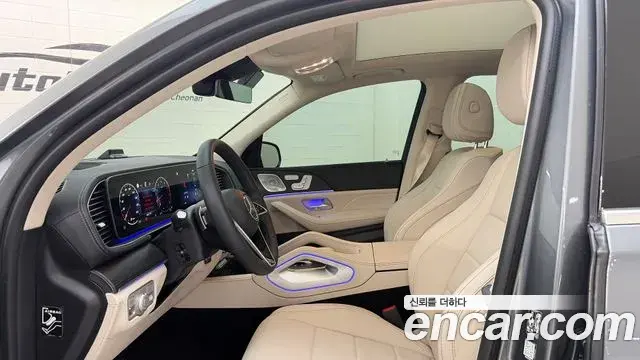 Mercedes-Benz GLE-Class 2026 — Şəkil 19/20
