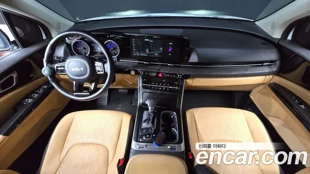 Kia Carnival 2023 — Фото 6/20